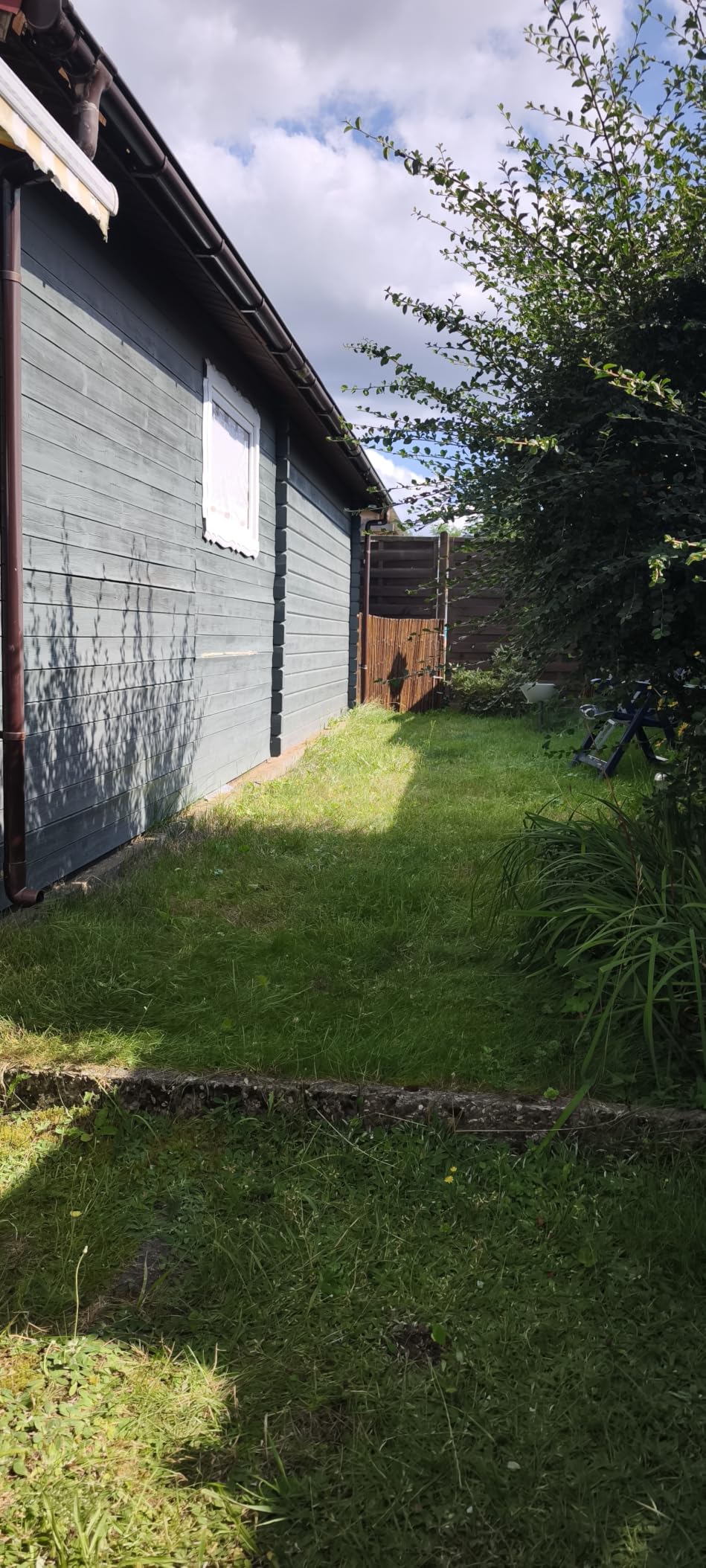 Sol Royal B23 Bambus Sichtschutzzaun 150x250 cm dunkelbraun witterungsbeständig