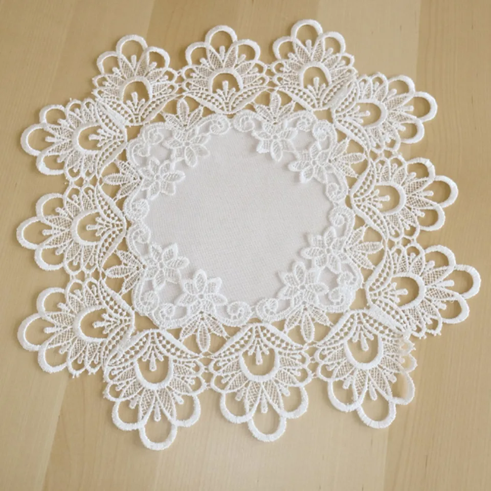 heimtexland Typ524 Deckchen 35x35 Weiß Makramee-Spitze
