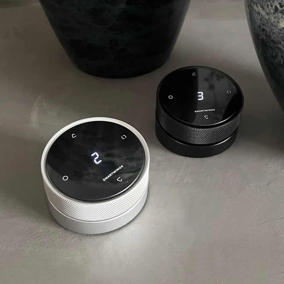SmartWings Helix Dial Fernbedienung 8-Kanal schwarz