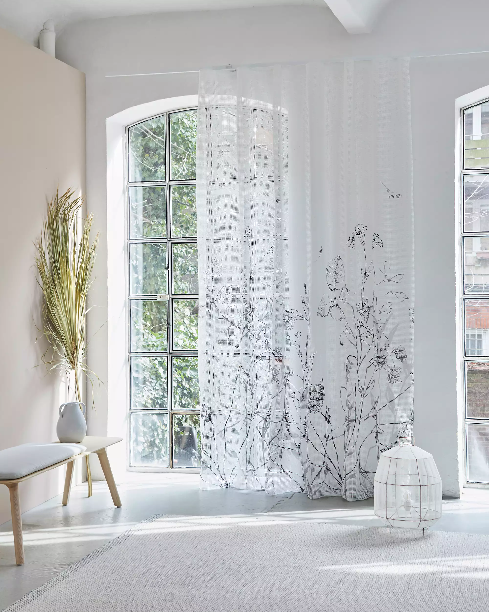 Création Baumann Manhattan Garden Vorhangstoff transparent