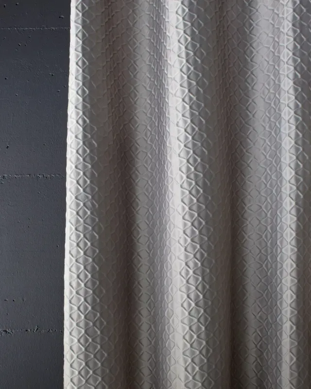 Création Baumann Zita Vorhangstoff Trevira CS Jacquard