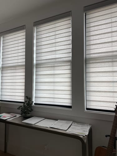 SmartWings Eloise Zebra-Rollo motorisiert 75 mm translucent