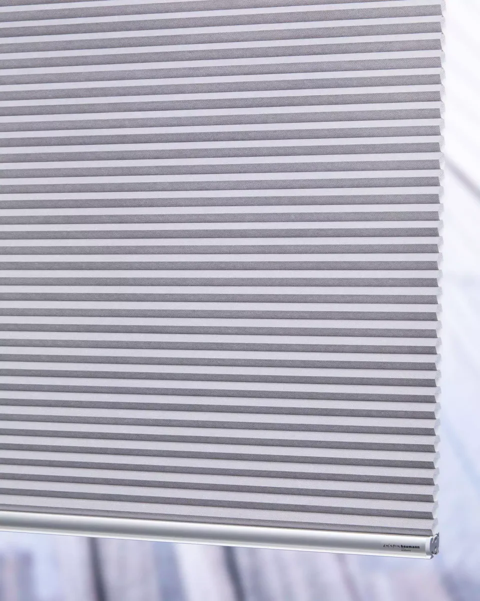 Création Baumann Lacerta Wabenplisseestoff weiß schwerentfl.
