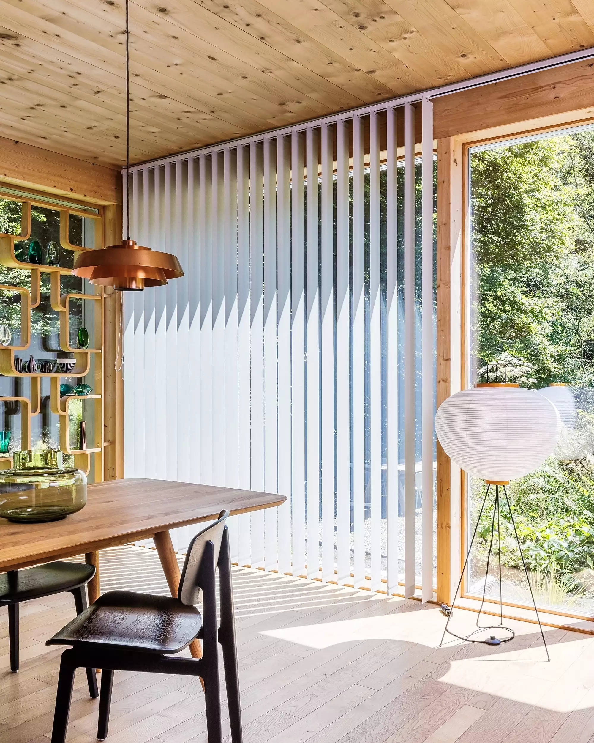 Création Baumann Lordin Vertikallamelle akustisch