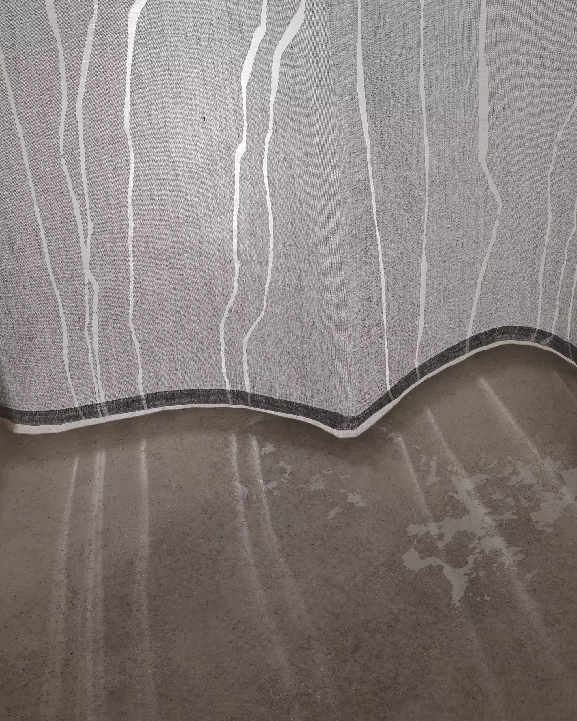 Création Baumann Drift Vorhangstoff halbtransparent Ausbrenner