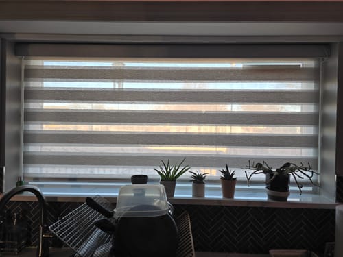 SmartWings Eloise Zebra-Rollo motorisiert 75 mm translucent