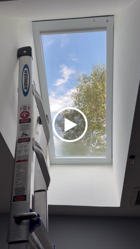 SmartWings Hazel Dachfenster Wabenplissee motorisiert