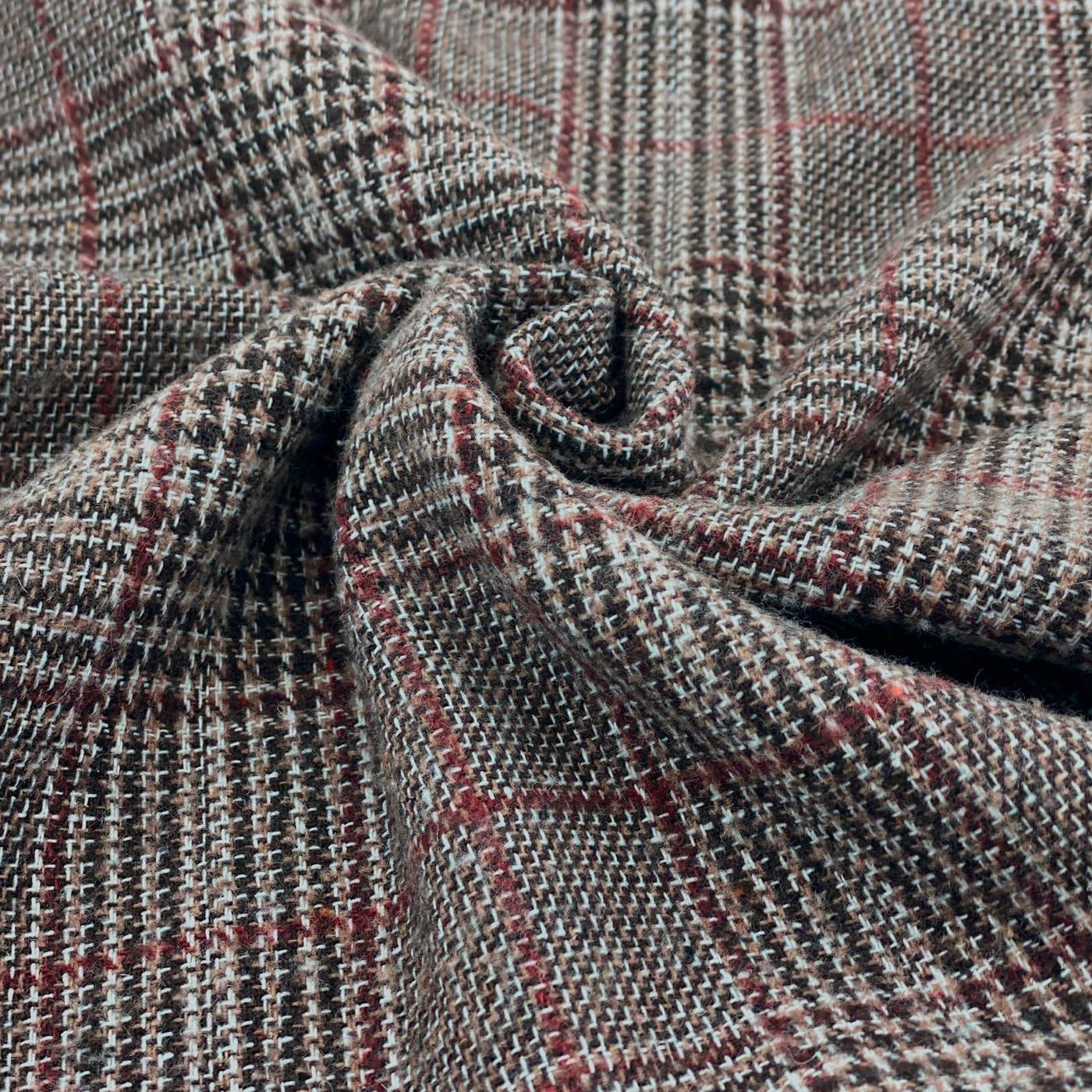 heimtexland Typ899 Ösenschal 240x135 cm braun-rot karo